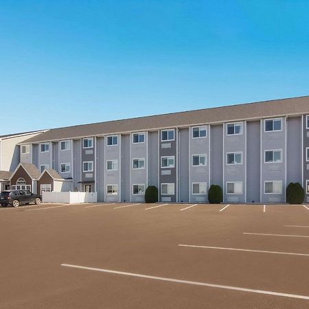 Mainstay Suites Clarion, Pa Near I-80 Екстериор снимка